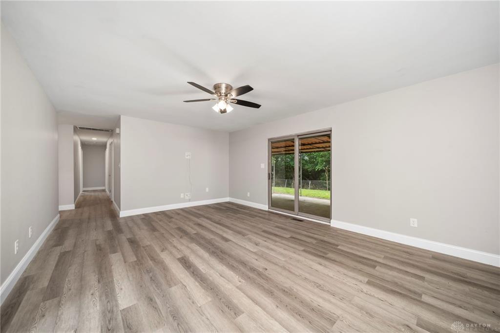 6006 Hyacinth Property Photo 14