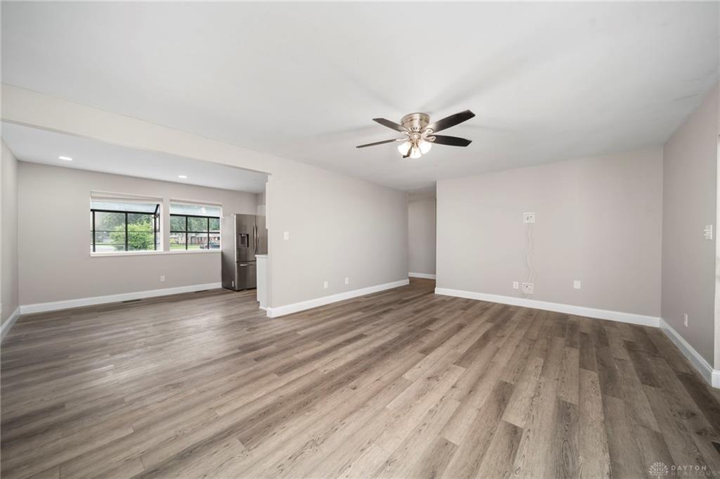6006 Hyacinth Property Photo 16