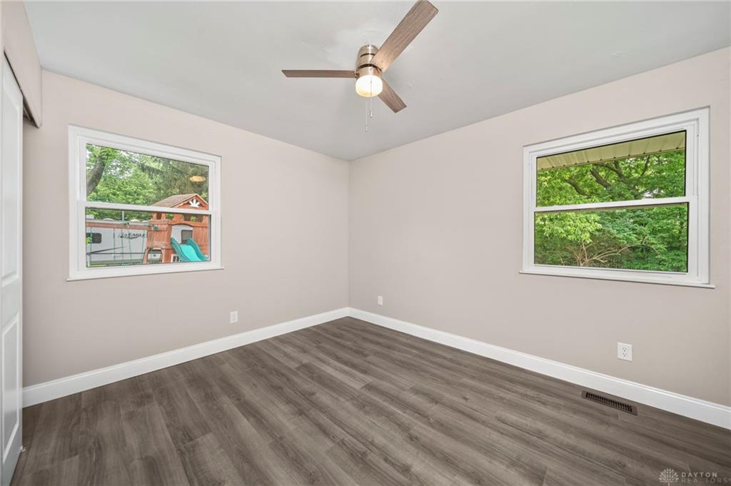 6006 Hyacinth Property Photo 25