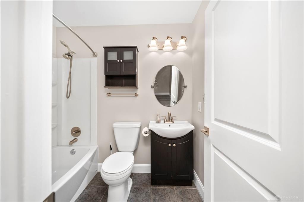 6006 Hyacinth Property Photo 29