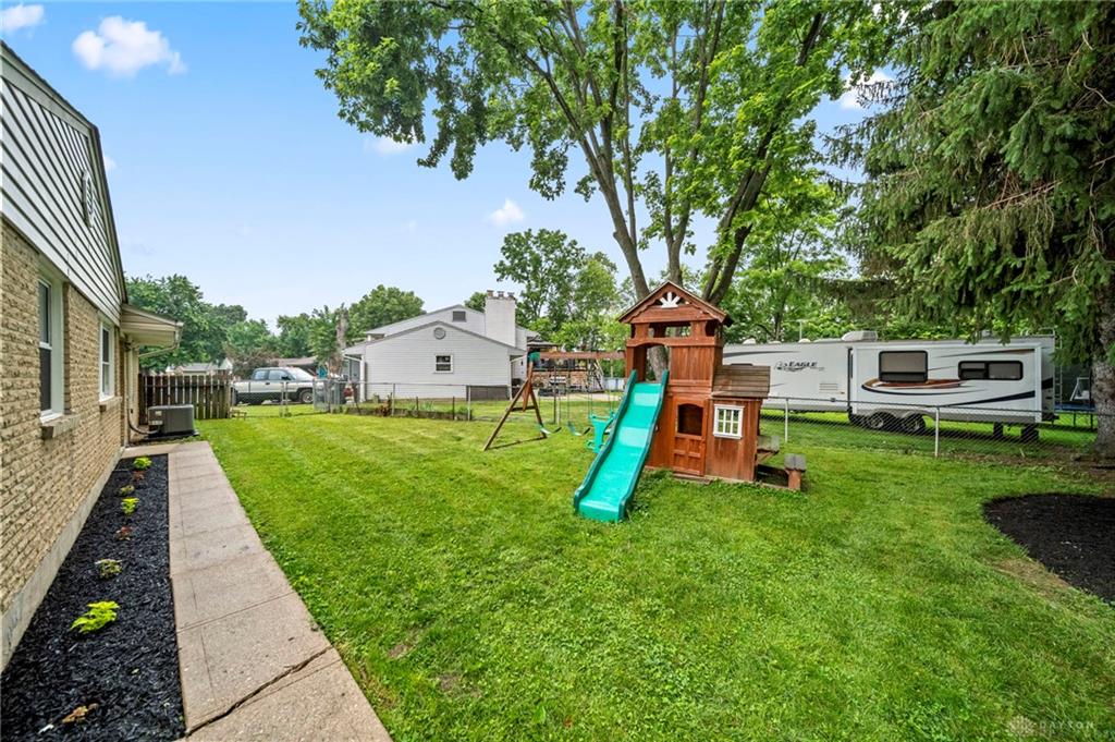 6006 Hyacinth Property Photo 42