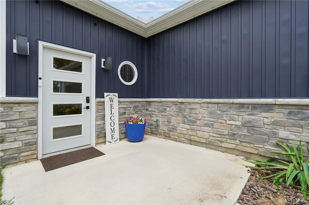 1300 E Choctaw Property Photo 2
