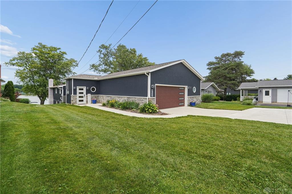 1300 E Choctaw Property Photo 40