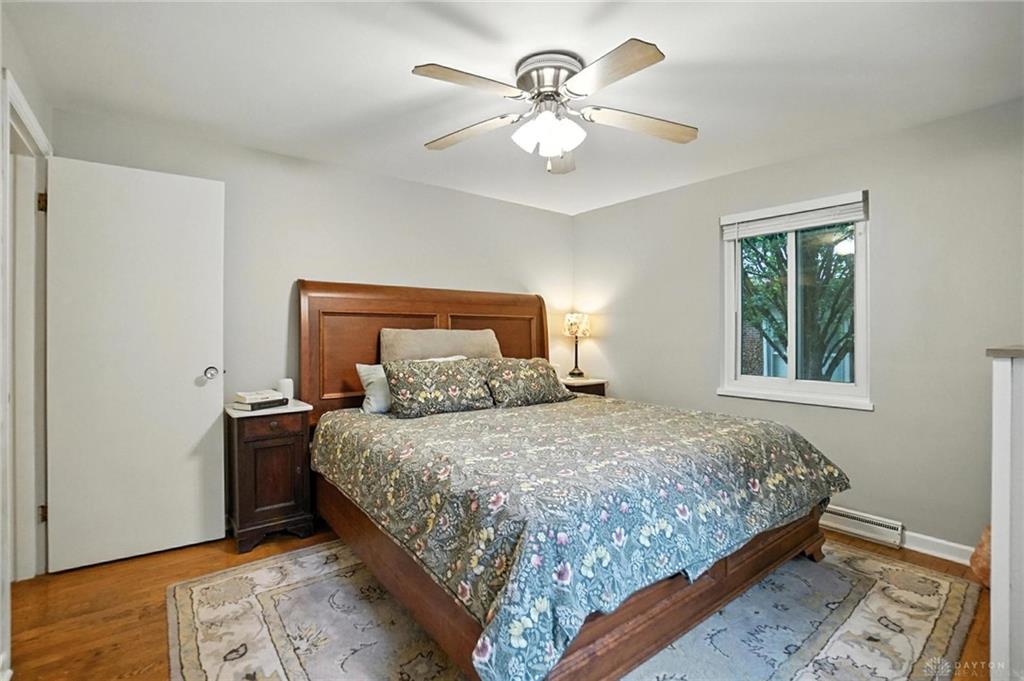 108 Napoleon Property Photo 15
