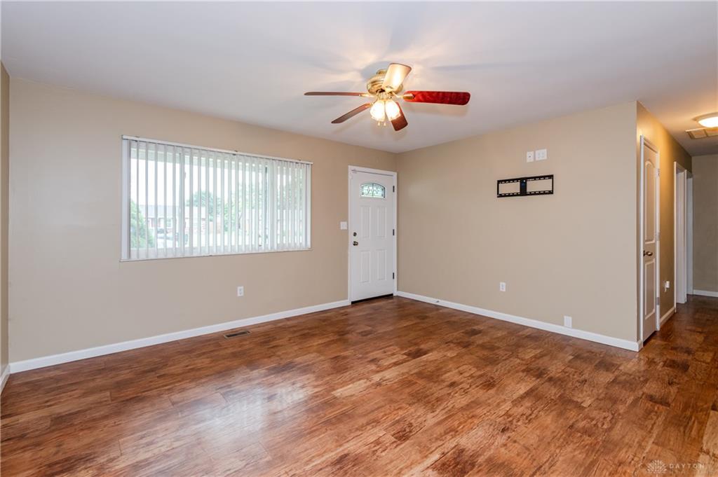 1367 Sheridan Property Photo 6