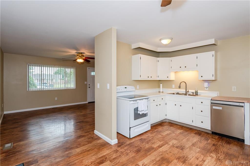 1367 Sheridan Property Photo 11