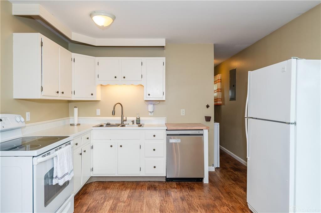 1367 Sheridan Property Photo 12