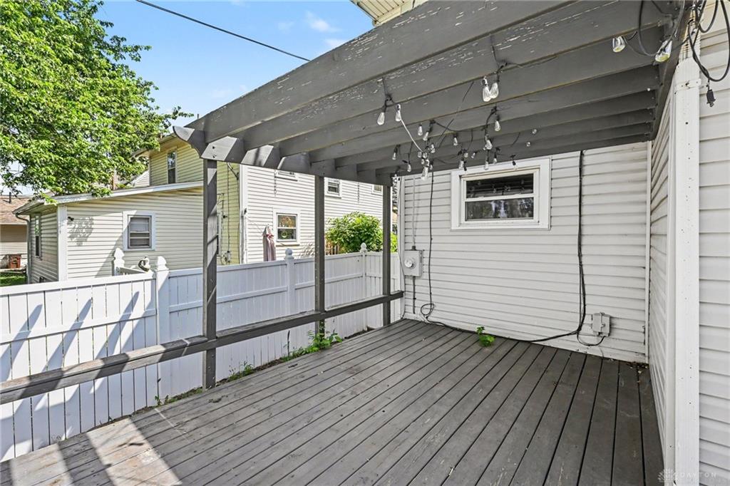 1110 Scudder Property Photo 23
