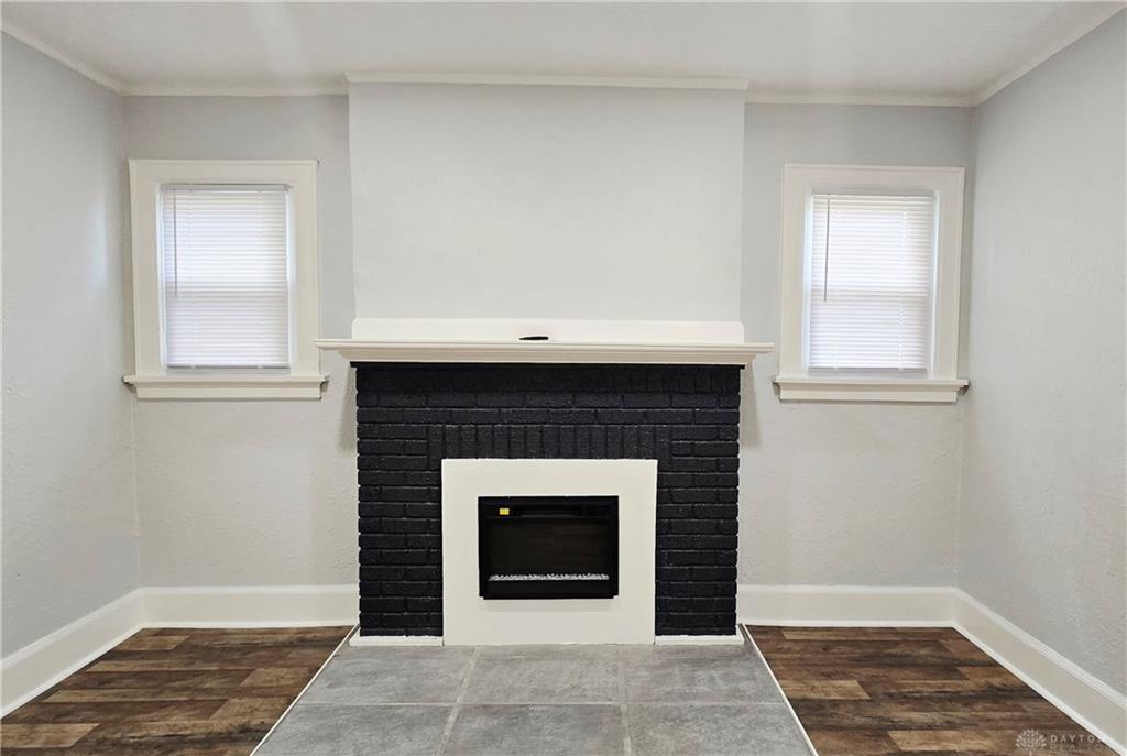1253 Vernon Property Photo 6