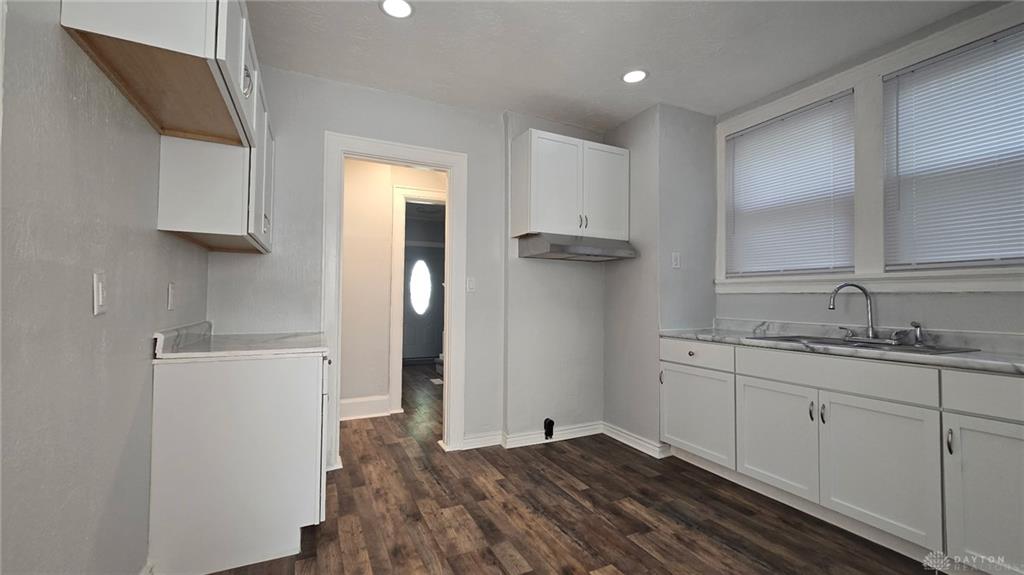 1253 Vernon Property Photo 10
