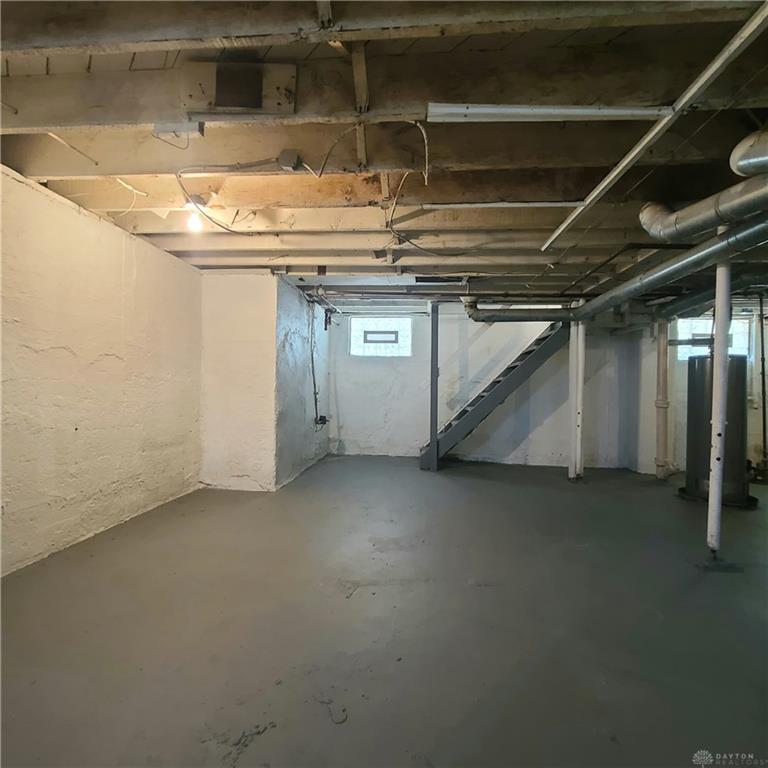 1253 Vernon Property Photo 32