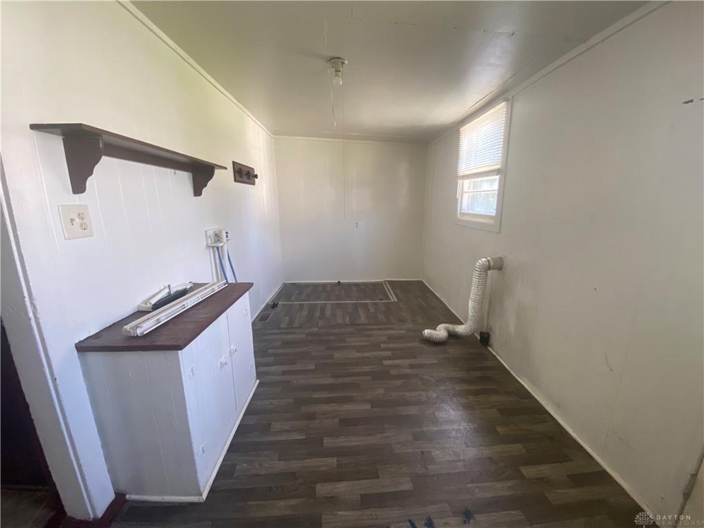 416 2nd Property Photo 3