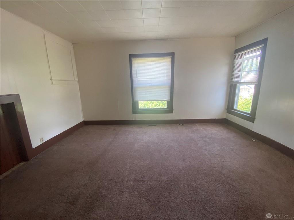 416 2nd Property Photo 8