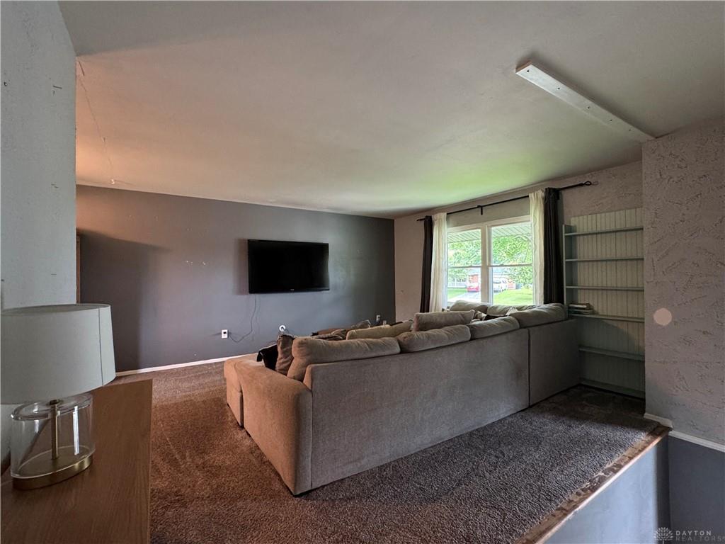 1310 Westmoor Property Photo 3