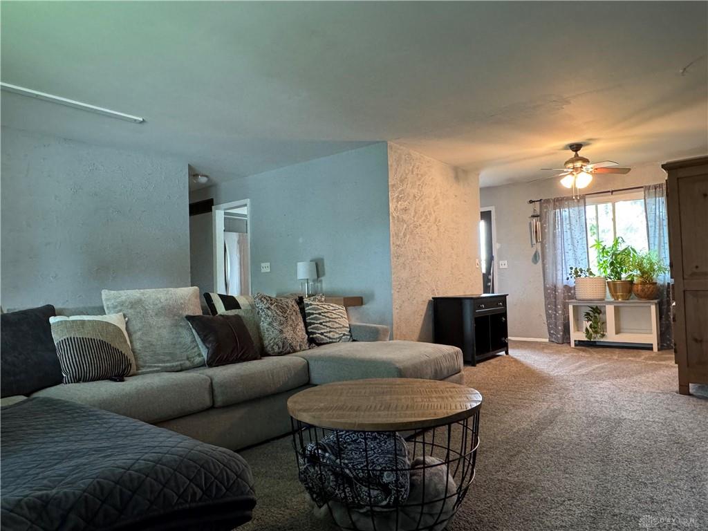 1310 Westmoor Property Photo 8