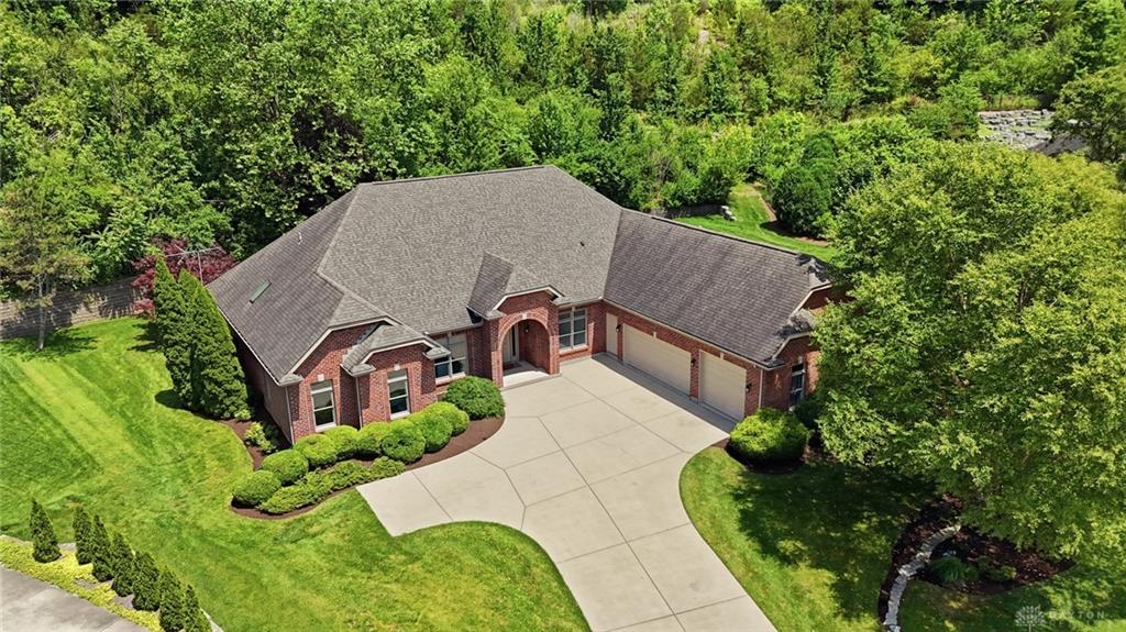 1529 Clear Brook