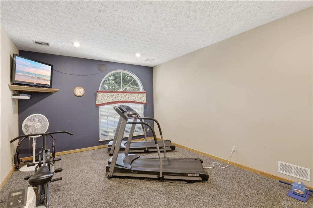 127 Edinburgh Village Property Photo 35