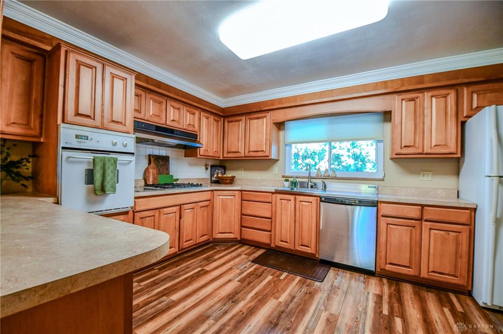 101 Laurelann Property Photo 19