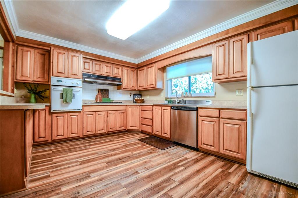 101 Laurelann Property Photo 21