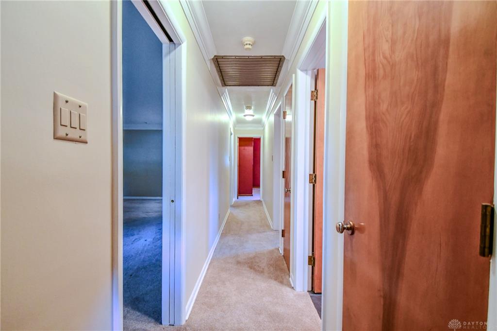 101 Laurelann Property Photo 27