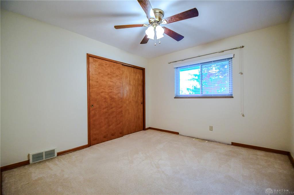 101 Laurelann Property Photo 32