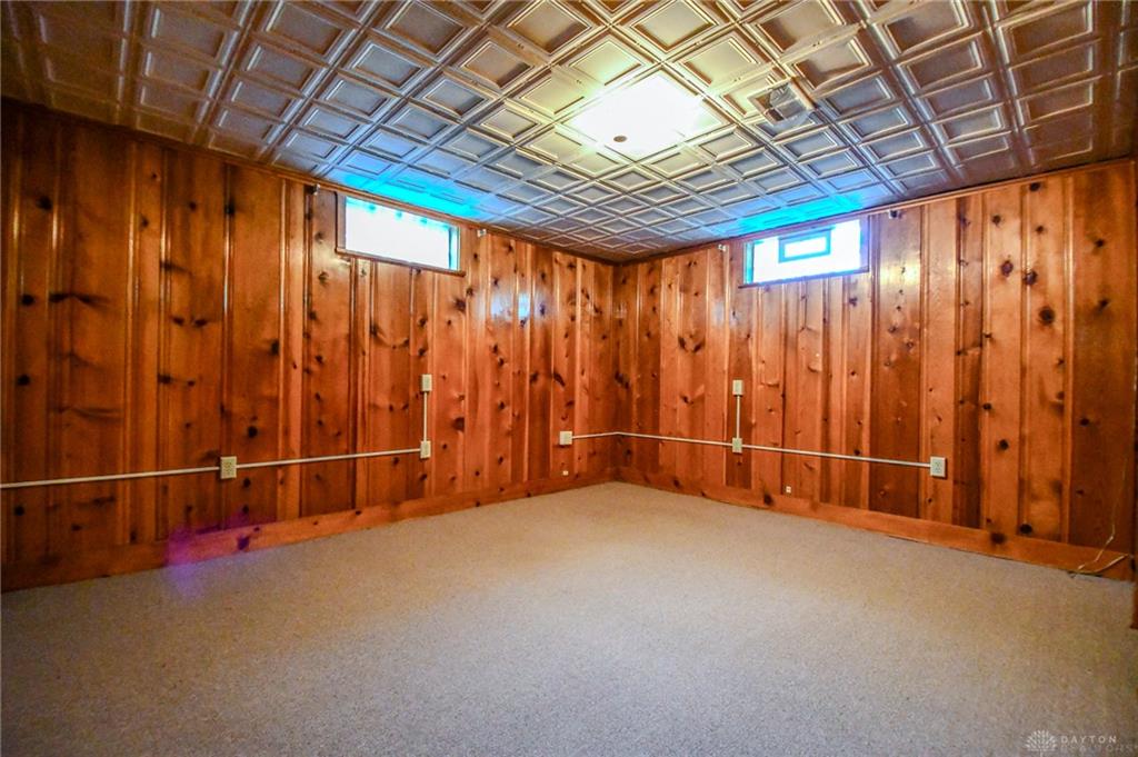 101 Laurelann Property Photo 45