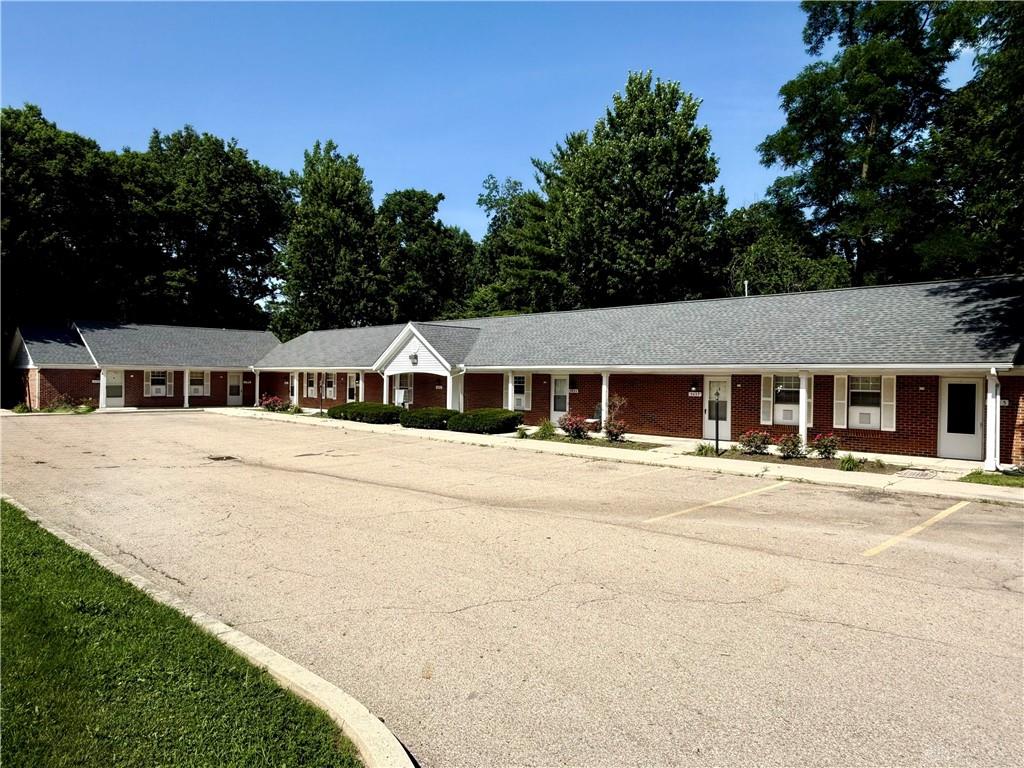 5435 Westbrook Property Photo 1