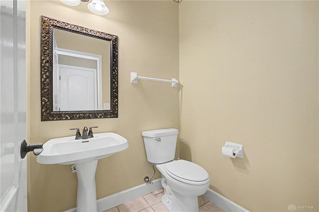 25 Clay Manor Property Photo 13