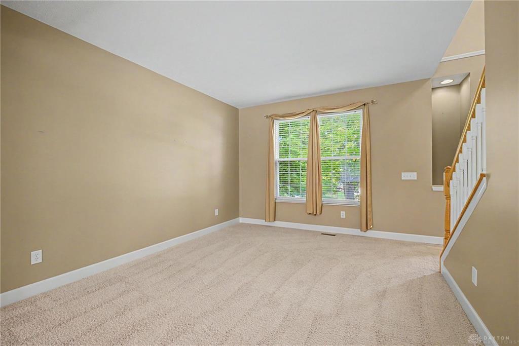 25 Clay Manor Property Photo 15