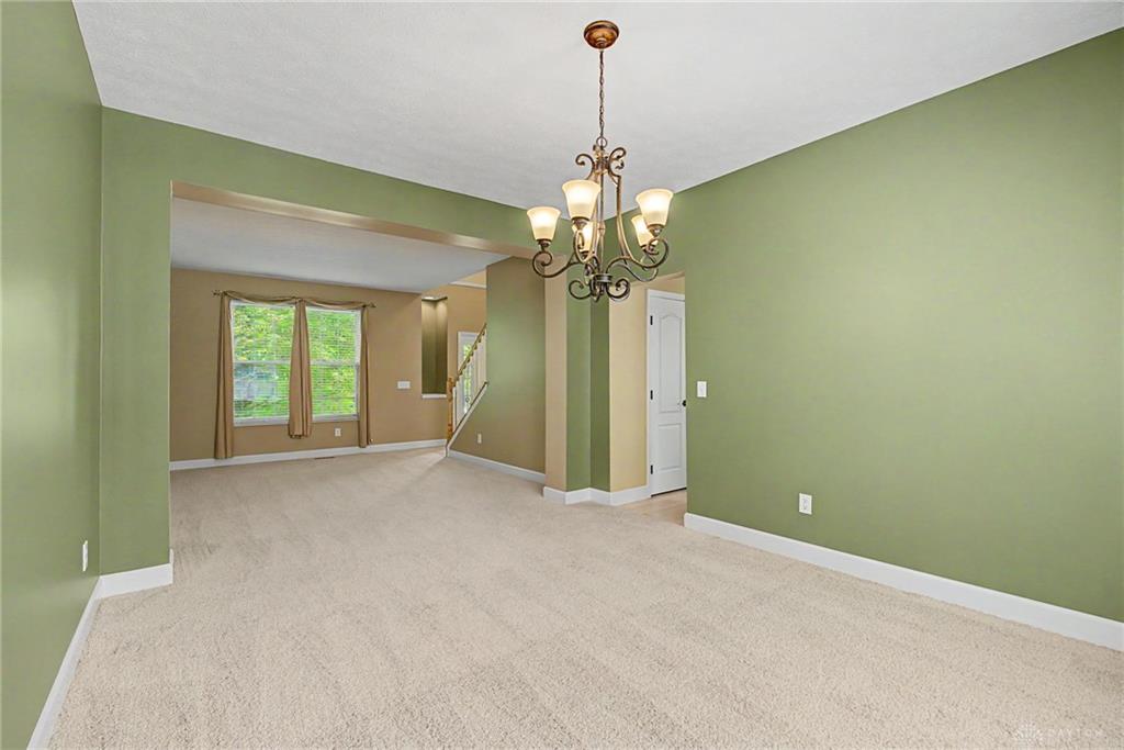 25 Clay Manor Property Photo 16