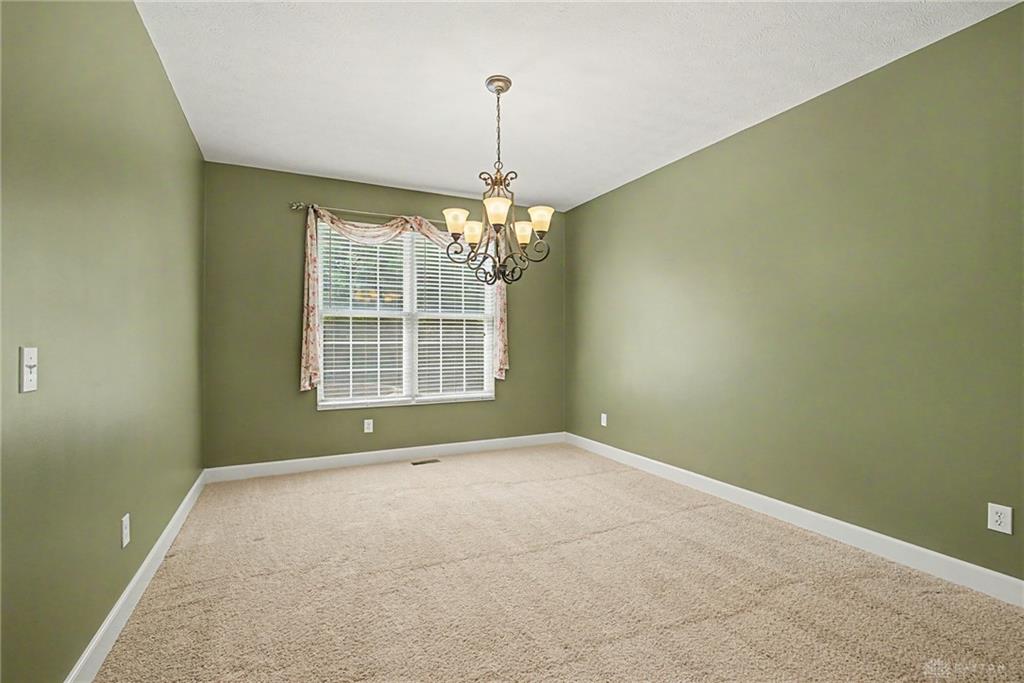 25 Clay Manor Property Photo 17