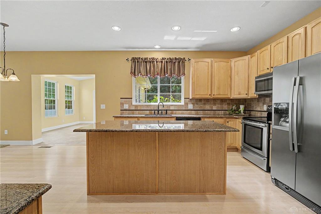 25 Clay Manor Property Photo 18