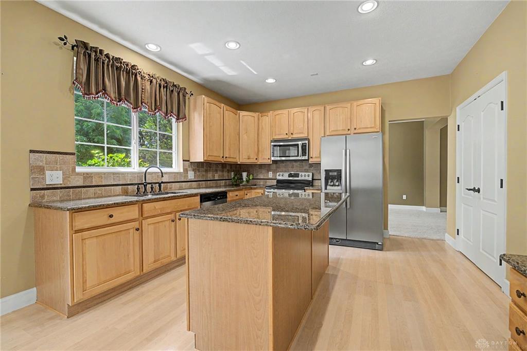 25 Clay Manor Property Photo 19