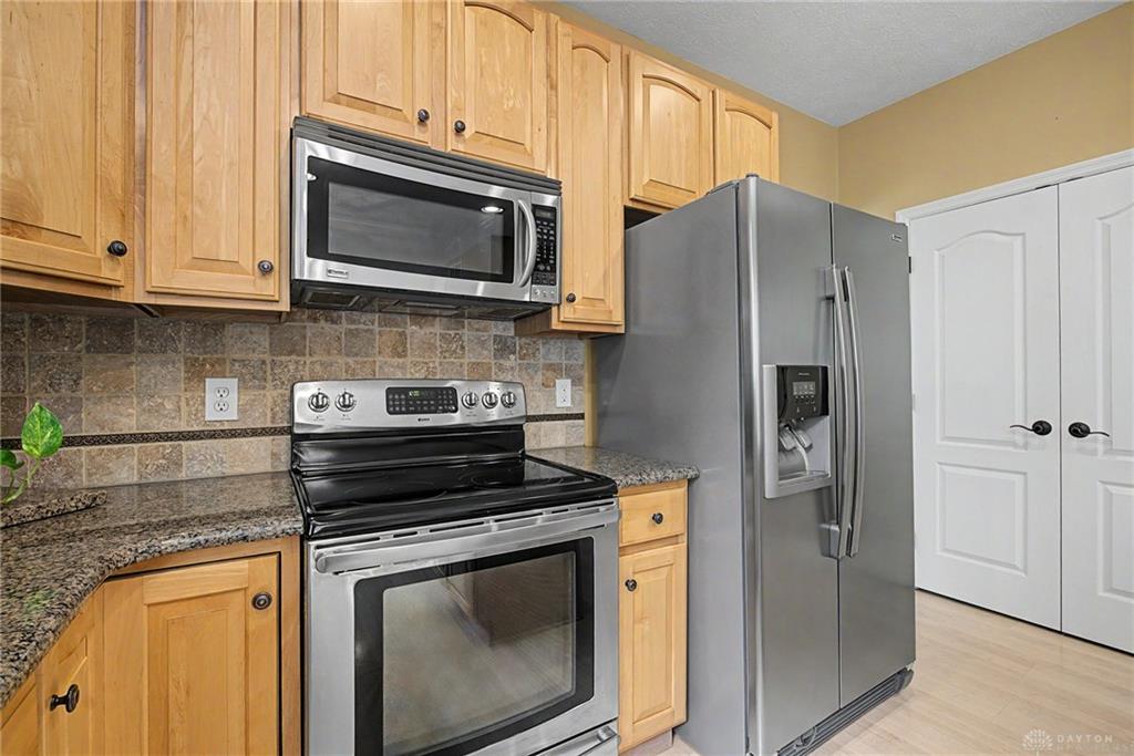 25 Clay Manor Property Photo 21
