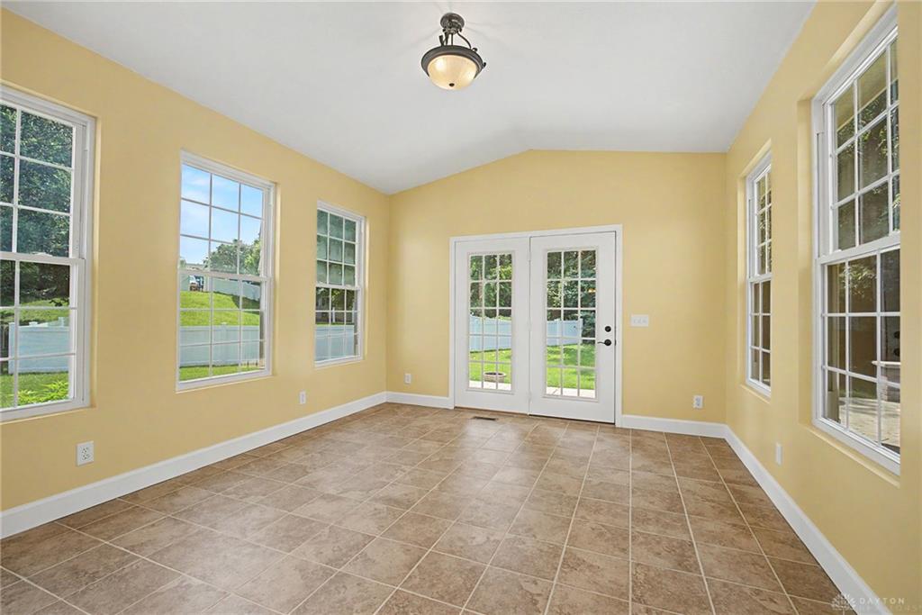 25 Clay Manor Property Photo 25