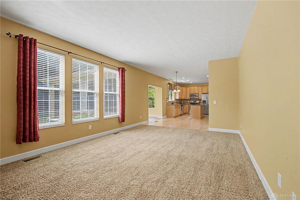 25 Clay Manor Property Photo 29
