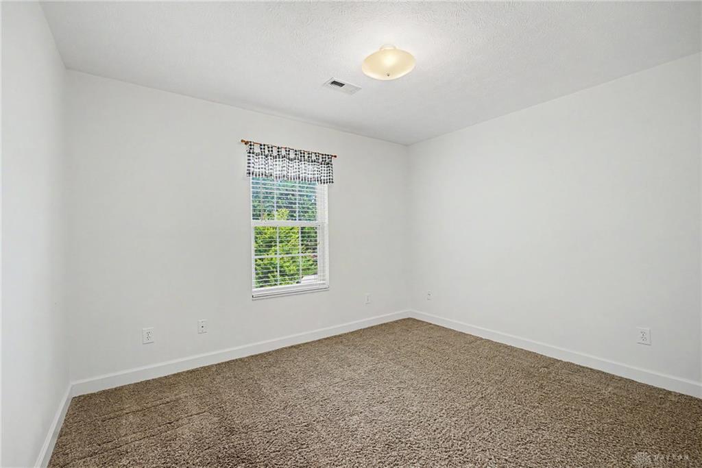25 Clay Manor Property Photo 43