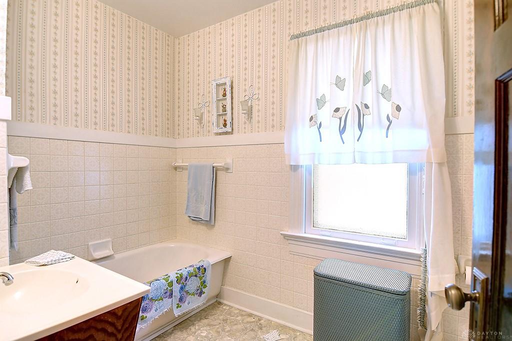 1149 Holly Property Photo 12