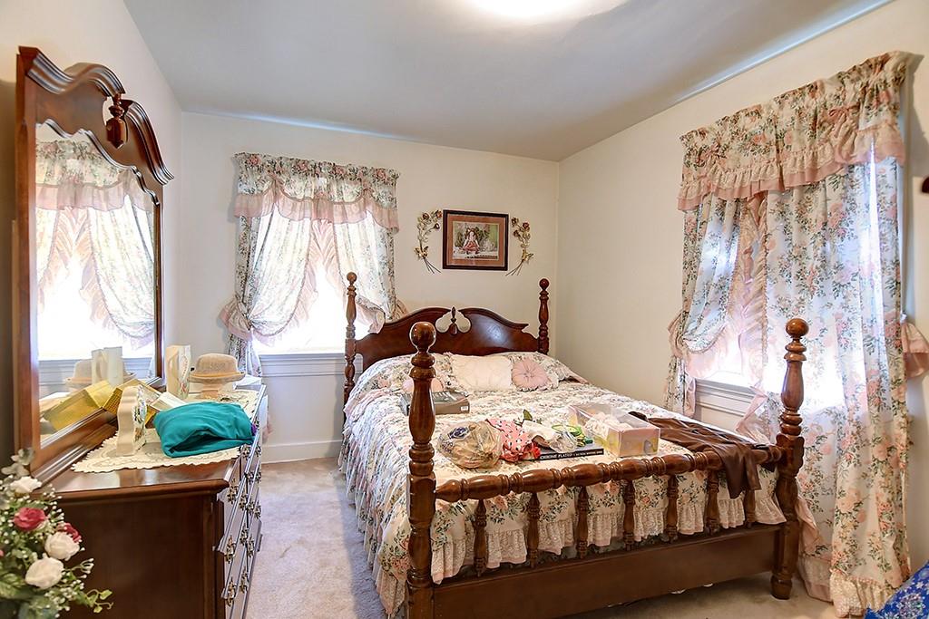 1149 Holly Property Photo 13