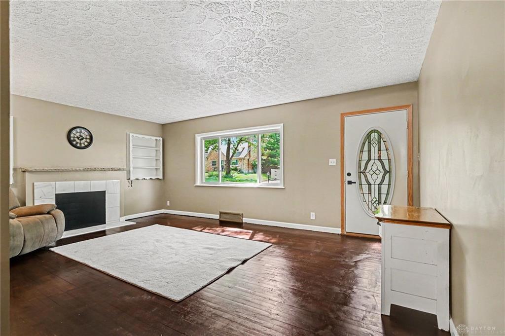 272 Maple Property Photo 5