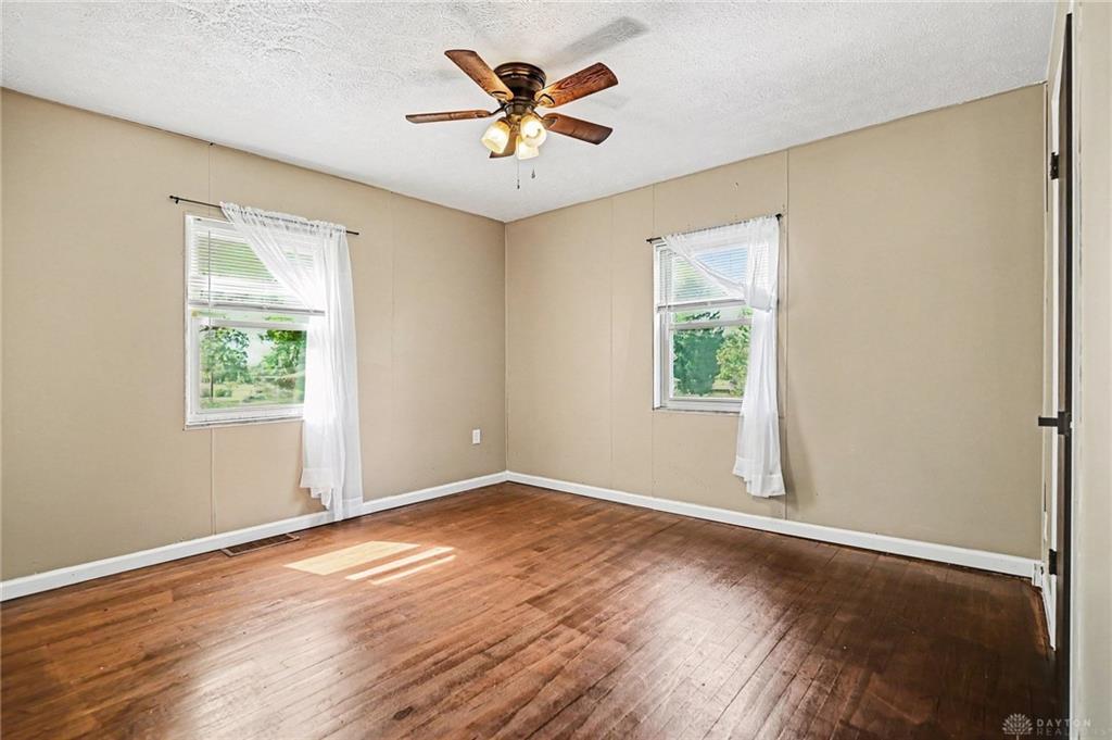 272 Maple Property Photo 17