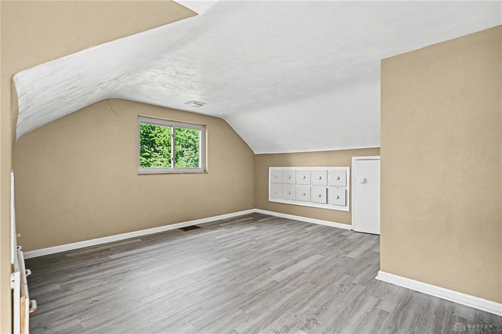 272 Maple Property Photo 21