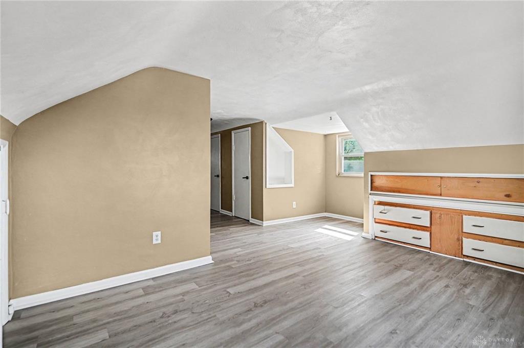 272 Maple Property Photo 22