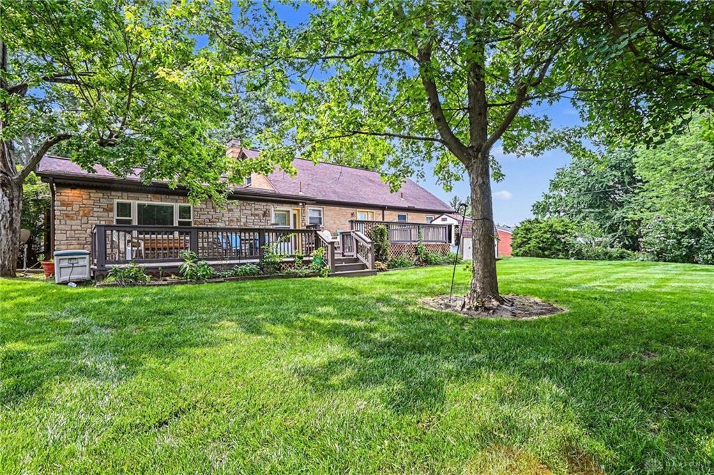 272 Maple Property Photo 29