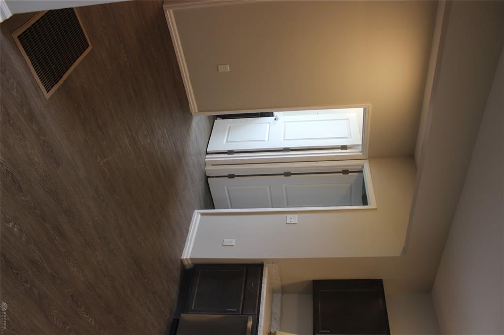 512 Campbell Property Photo 7