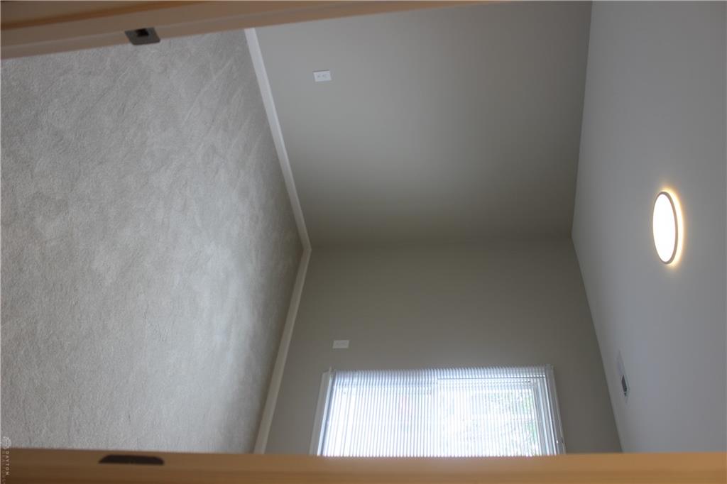 512 Campbell Property Photo 21