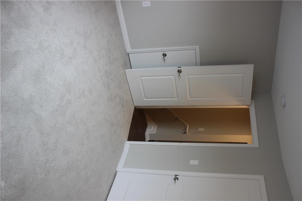512 Campbell Property Photo 22