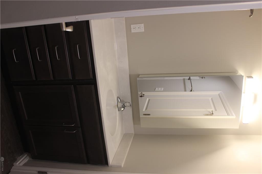 512 Campbell Property Photo 25