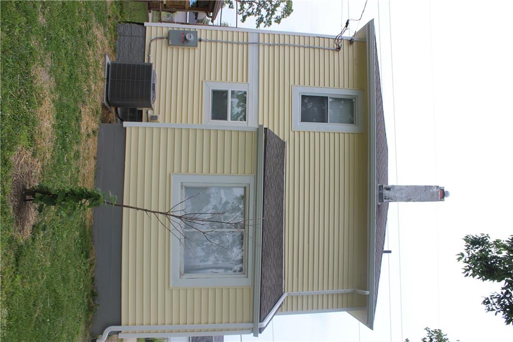 512 Campbell Property Photo 31