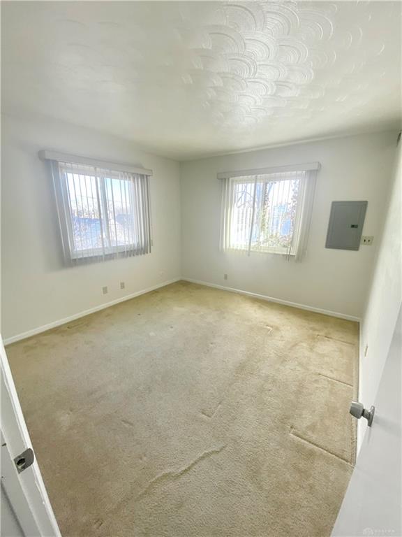 2032 Emerson 2 Property Photo 11